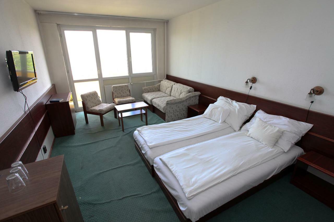Aranypart Hotel シオーフォク エクステリア 写真