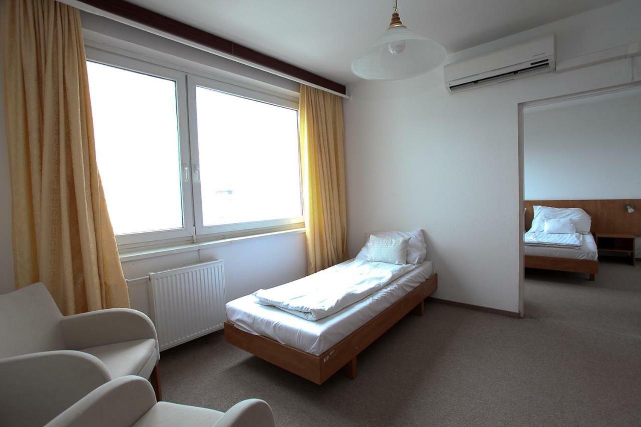 Aranypart Hotel シオーフォク エクステリア 写真
